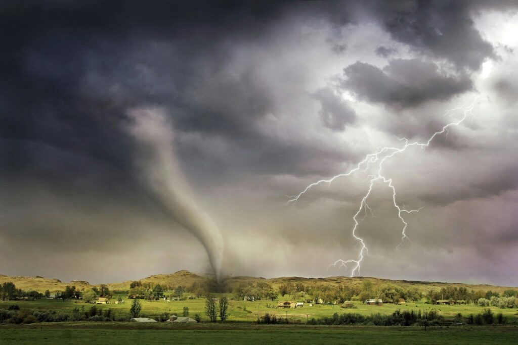 Tornado Watch vs Tornado Warning